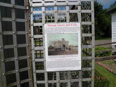 35+ Laura Ingalls Wilder Coloring Pages