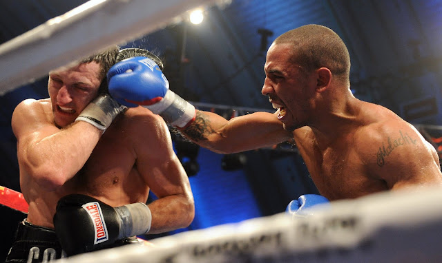 Ward Gets The Decision Over Froch