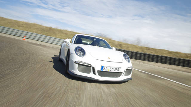 Review and Pictures of 2014 Porsche 911 GT3 Review and Pictures of 2014 Porsche 911 GT3