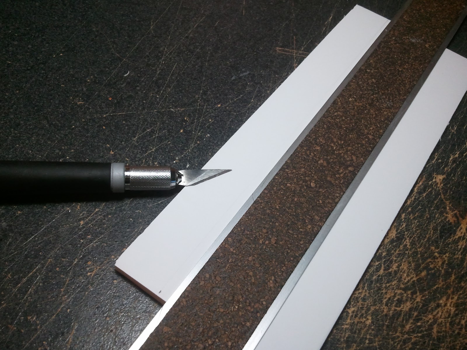 How to Cut Foam Board foto pictures How to Cut Foam Board