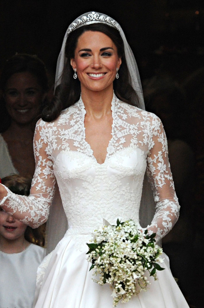 Kate Middleton Wedding Dress All The Details Of Pippa Middleton's