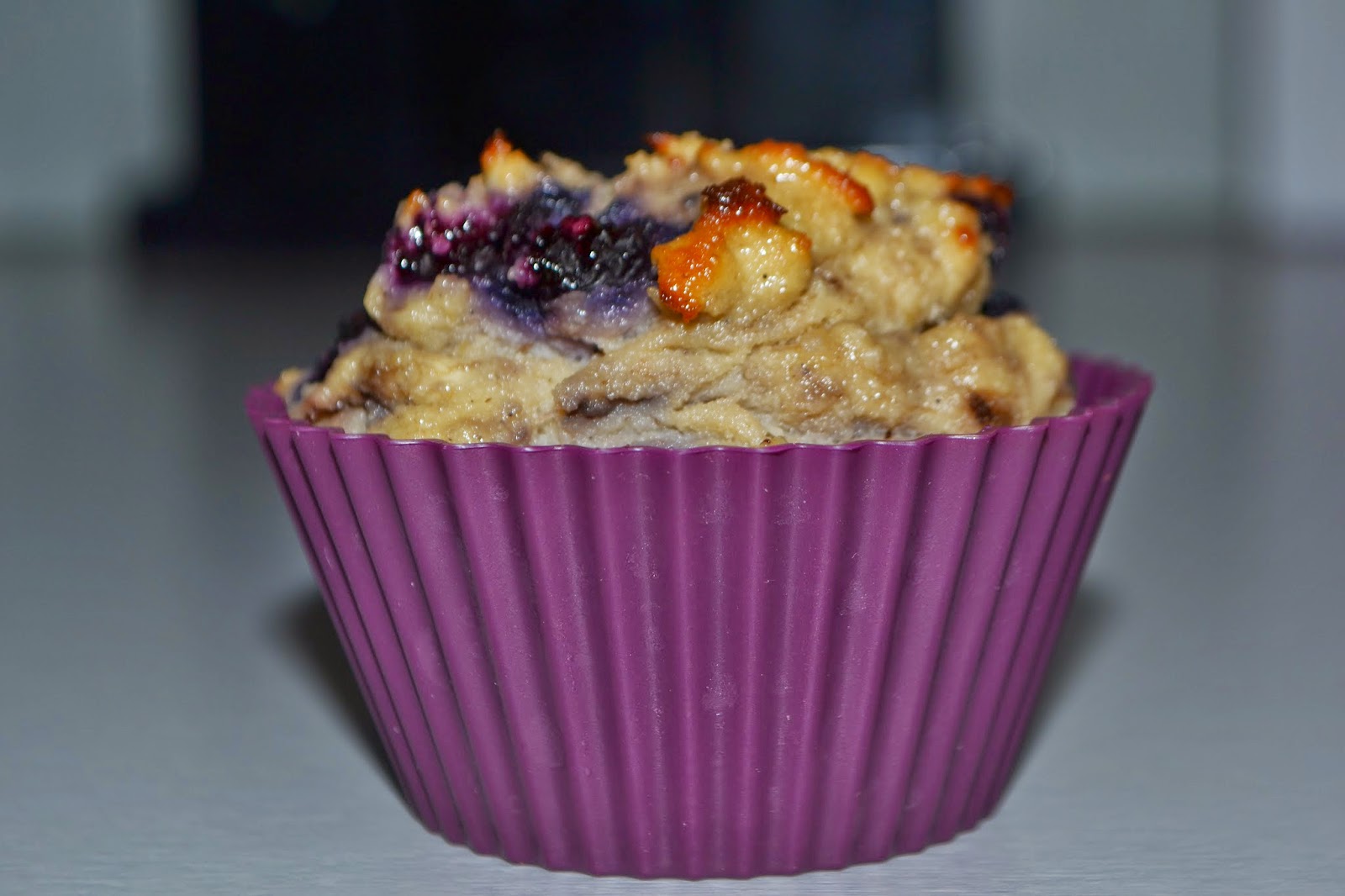 Ryskadockor Goda muffins sötade med enbart banan och blåbär )