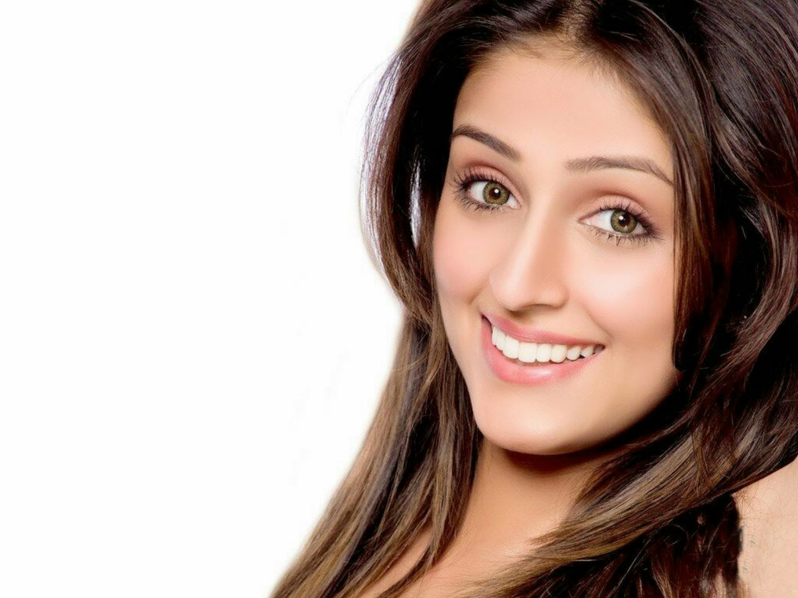 Aarti chabria HD wallpapers