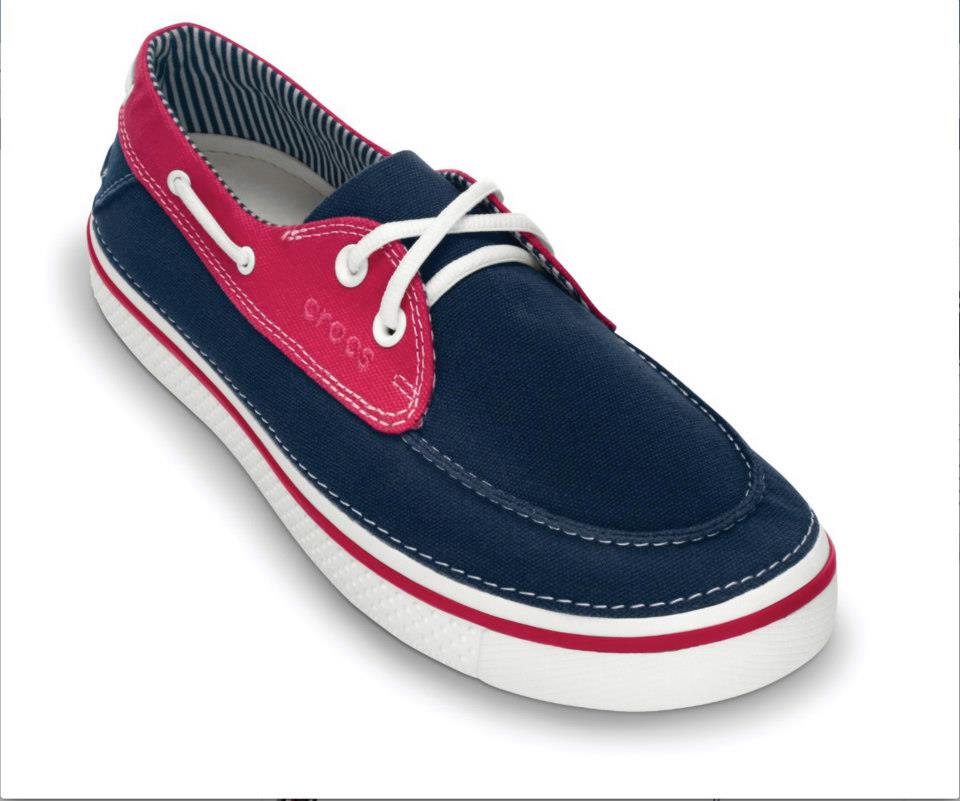 Crocs� Fall Holiday 2012 Giveaway + Win a luxury hotel