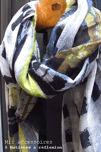 Foulard jaune et noir Mii accessoires