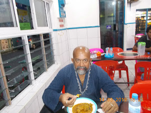Last dinner at "Irudhashu Hotaa", my adda in Male' City.
