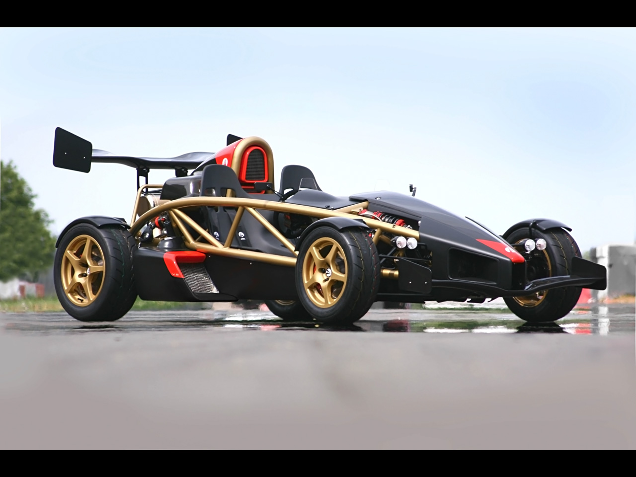 Ariel Atom V8 The Car Club