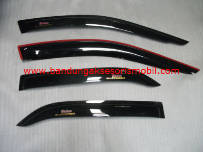 Talang Air New Accord VVTI 00-03 Original Black Depan Belakang Talang Air New Accord VVTI 00-03 Original Black Depan Belakang