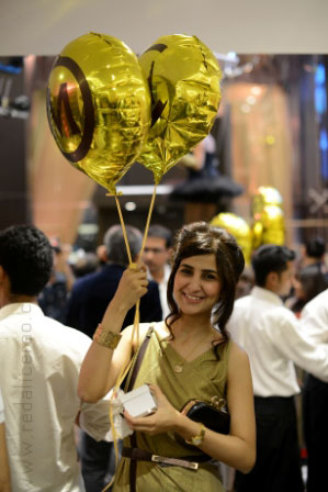 Areeba Habib Magnum, Magnum Pleasure, Pleasure makers, Pleasure seekers, Chocolate lovers, Delicious, Ice cream Lover, Food Blog, Magnum Ice cream, Yummy, nomnom, red alice rao, redalicerao, Ayesha Omer, Golin Harria, Unilever,