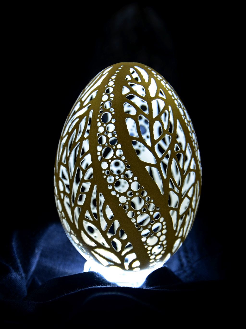 Egg Shell Art BrightRays