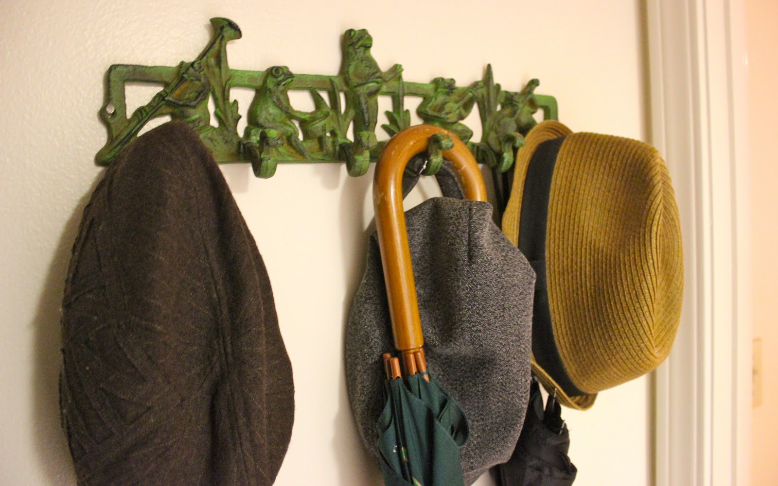 Fletcher Finds & Designs Hanging Things Around the House