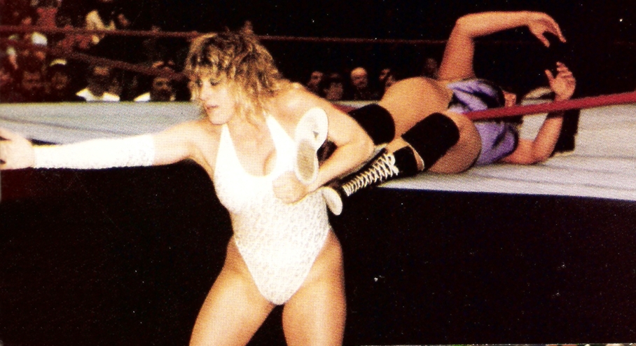 Women wrestling destroyed