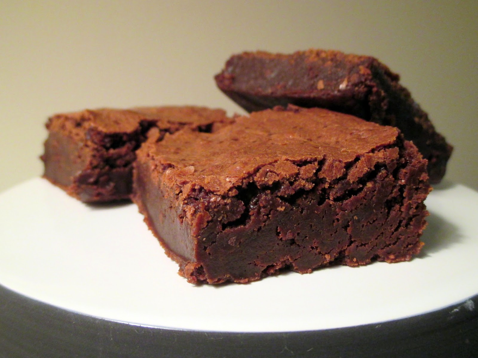 Baking, domesticity, and all things mini Zingerman's black magic brownies