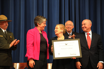 Madeleine Albright recognized as an Outstanding American by Choice