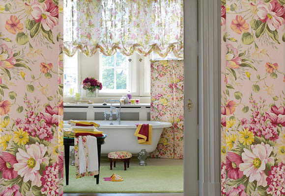 Ideas para decorar baños con flores