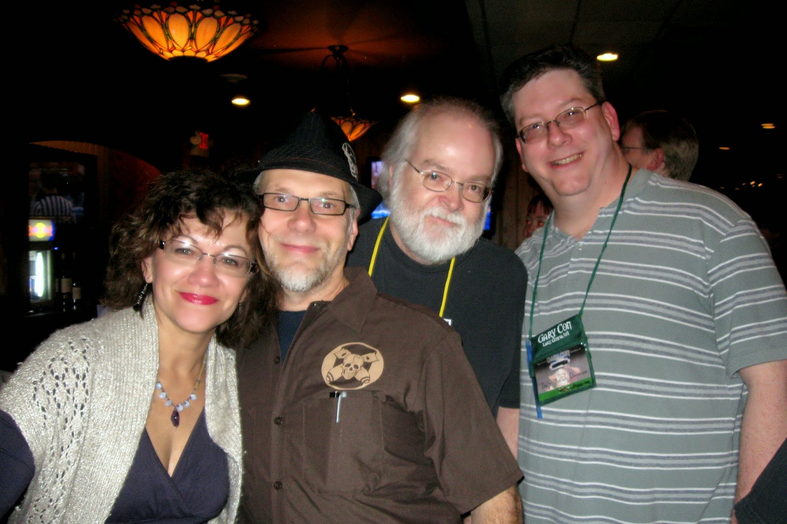 Lisa, Diesel, Lester, Dale Gary Con