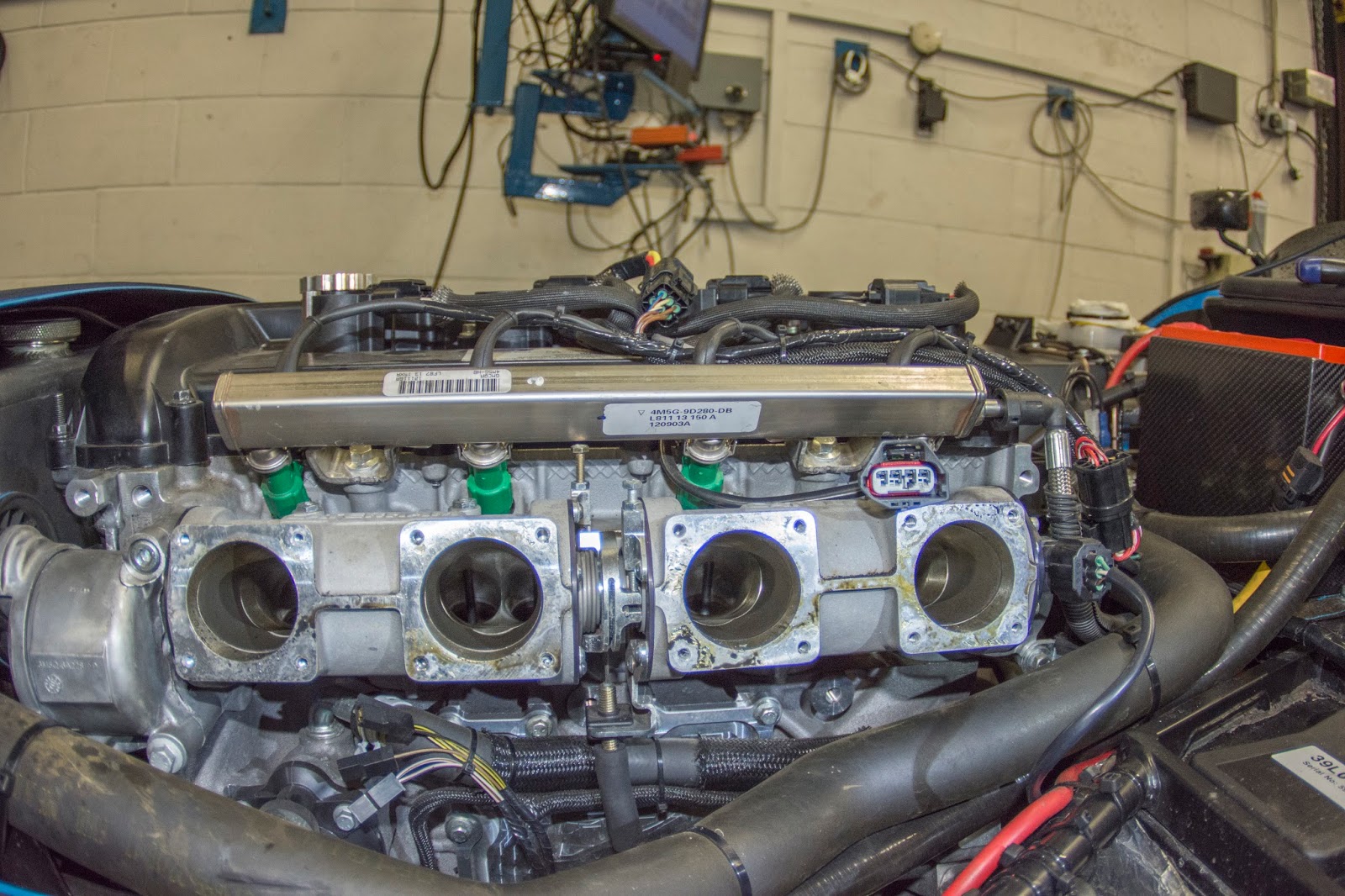 2019 Caterham 270R Racing Blog R500 (not) Wide Open Throttle and first