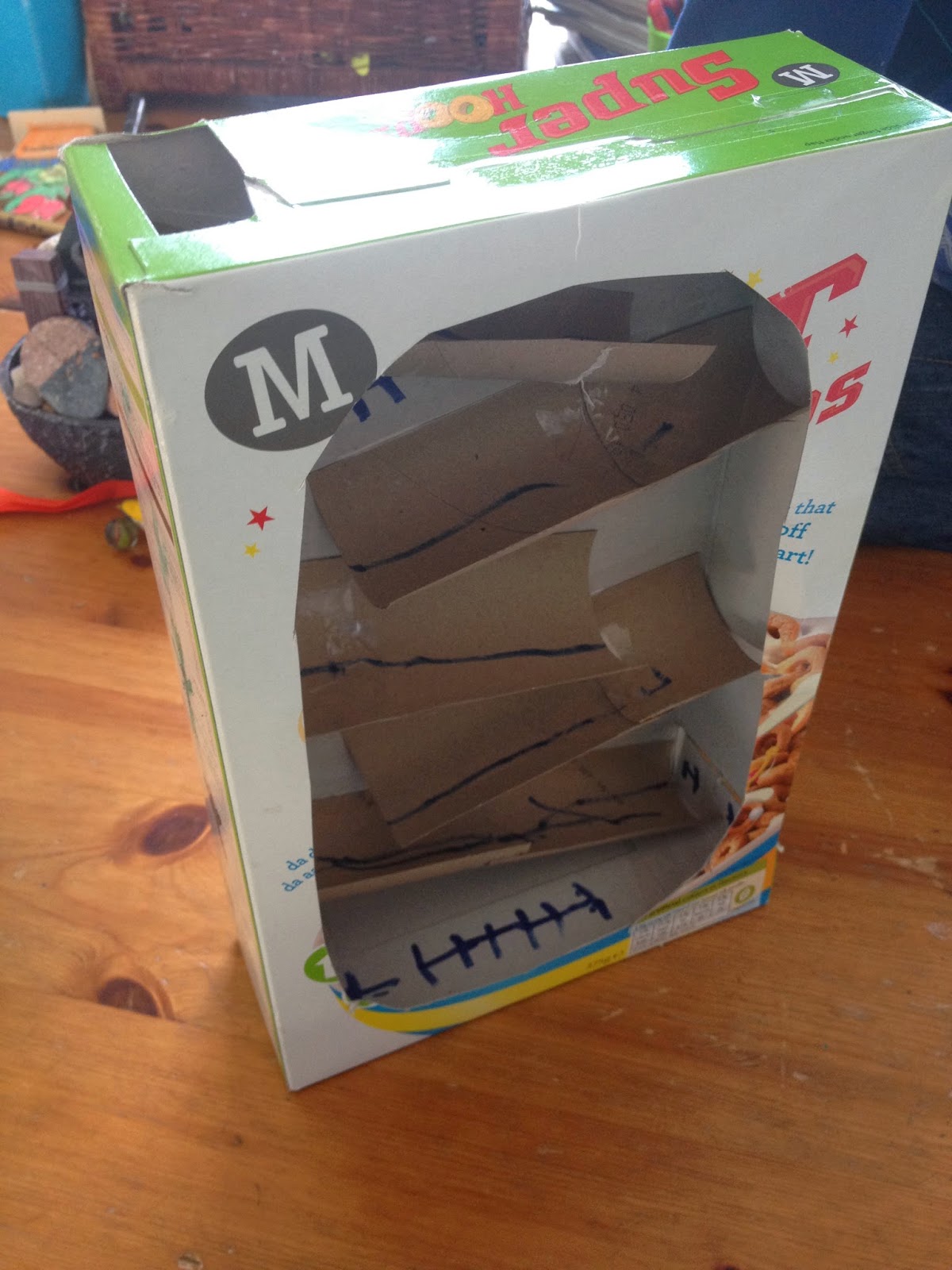 Strawberry Meets World Cereal Box Marble Run How to