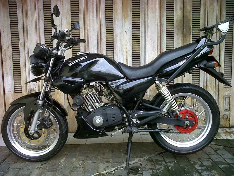 Modifikasi Suzuki Thunder 125 kumpulan modifikasi motor suzuki thunder 125 keren terbaru Modifikasi Suzuki Thunder 125 kumpulan modifikasi motor suzuki thunder 125 keren terbaru