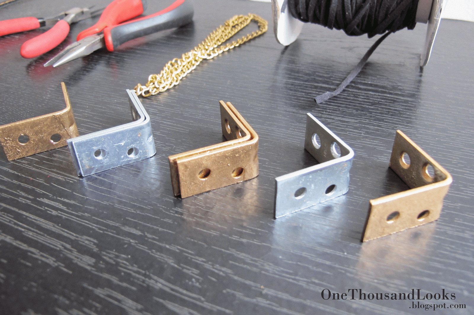 One Thousand Looks DIY HARDWARE ARROW NECKLACE