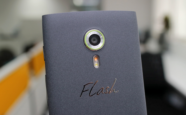 smartphone hot nhất năm 2015-2016 - 1