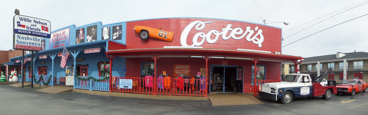 Kentucky Travels Cooters Place In Nashville Tennessee