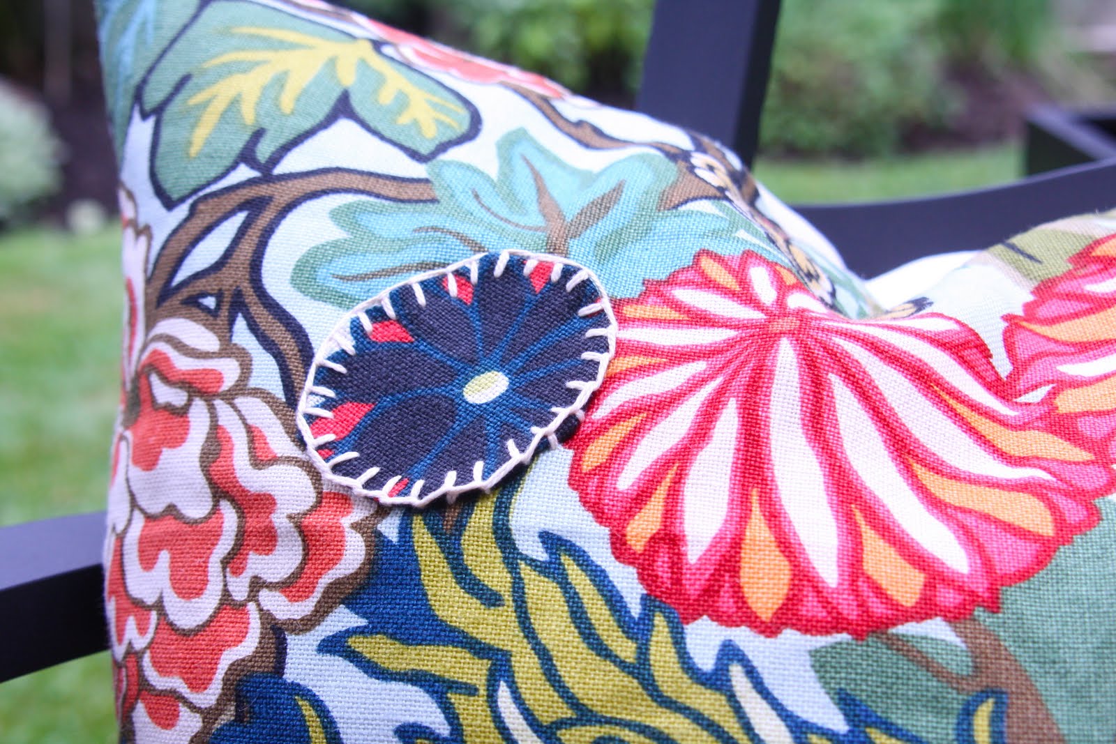 How to Sew a Pillow with an Invisible Zipper markova design