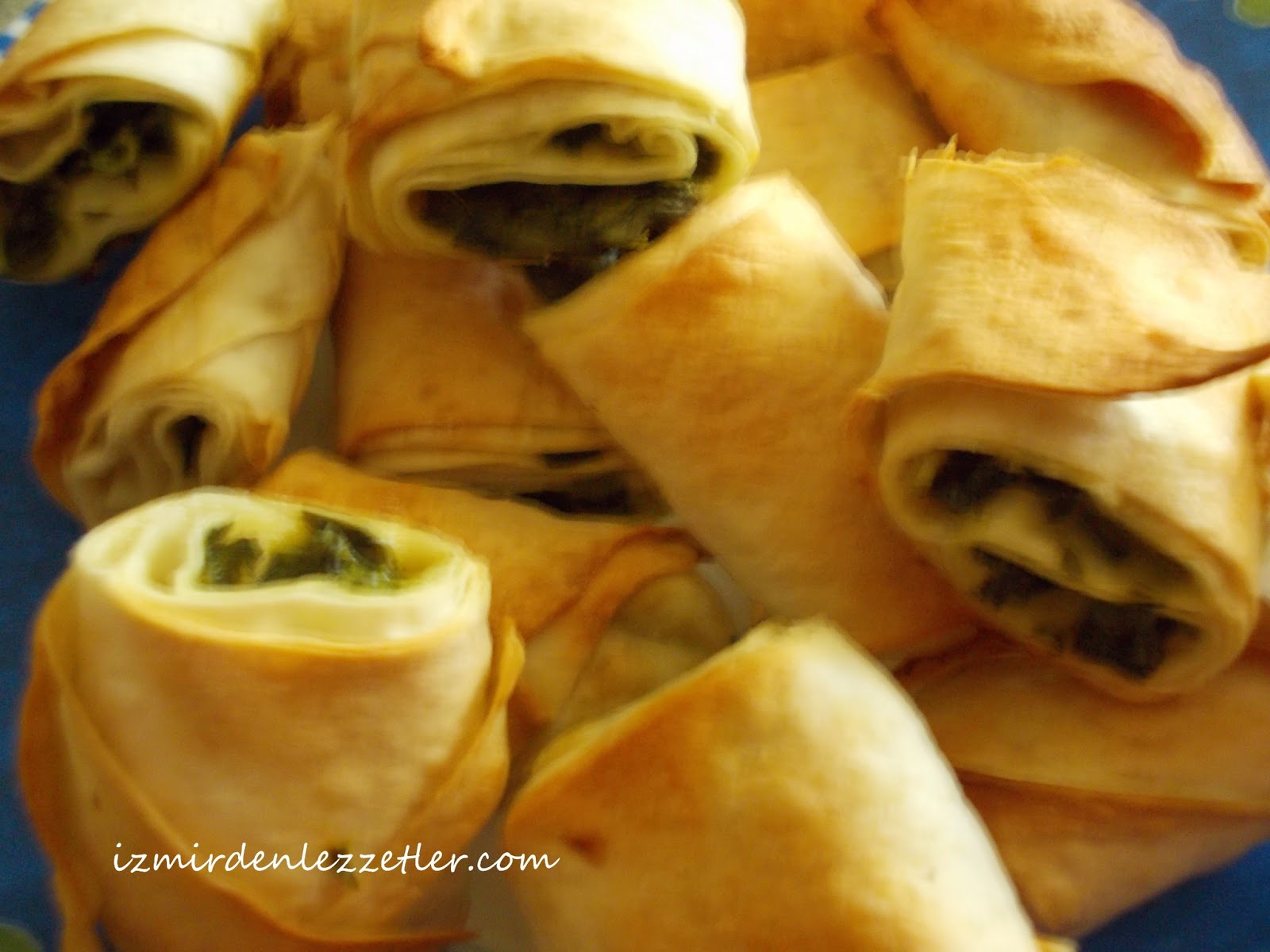 Ispanaklı Tam Buğday Unlu Çıtır Börek İzmirdenlezzetler