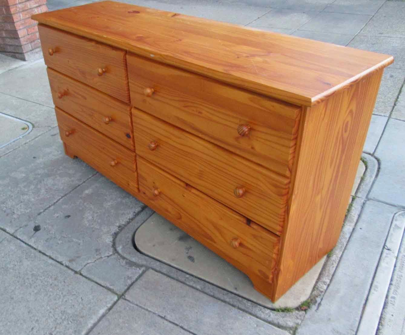 Uhuru Furniture Collectibles Sold Knotty Pine 6 Drawer Dresser