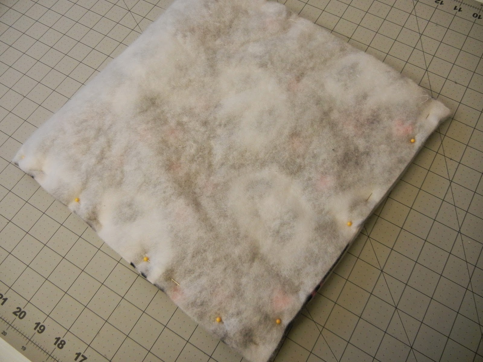 knottyness Guinea pig cuddle sack tutorial