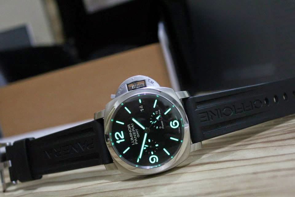 luminor gmt panerai automatic 200m