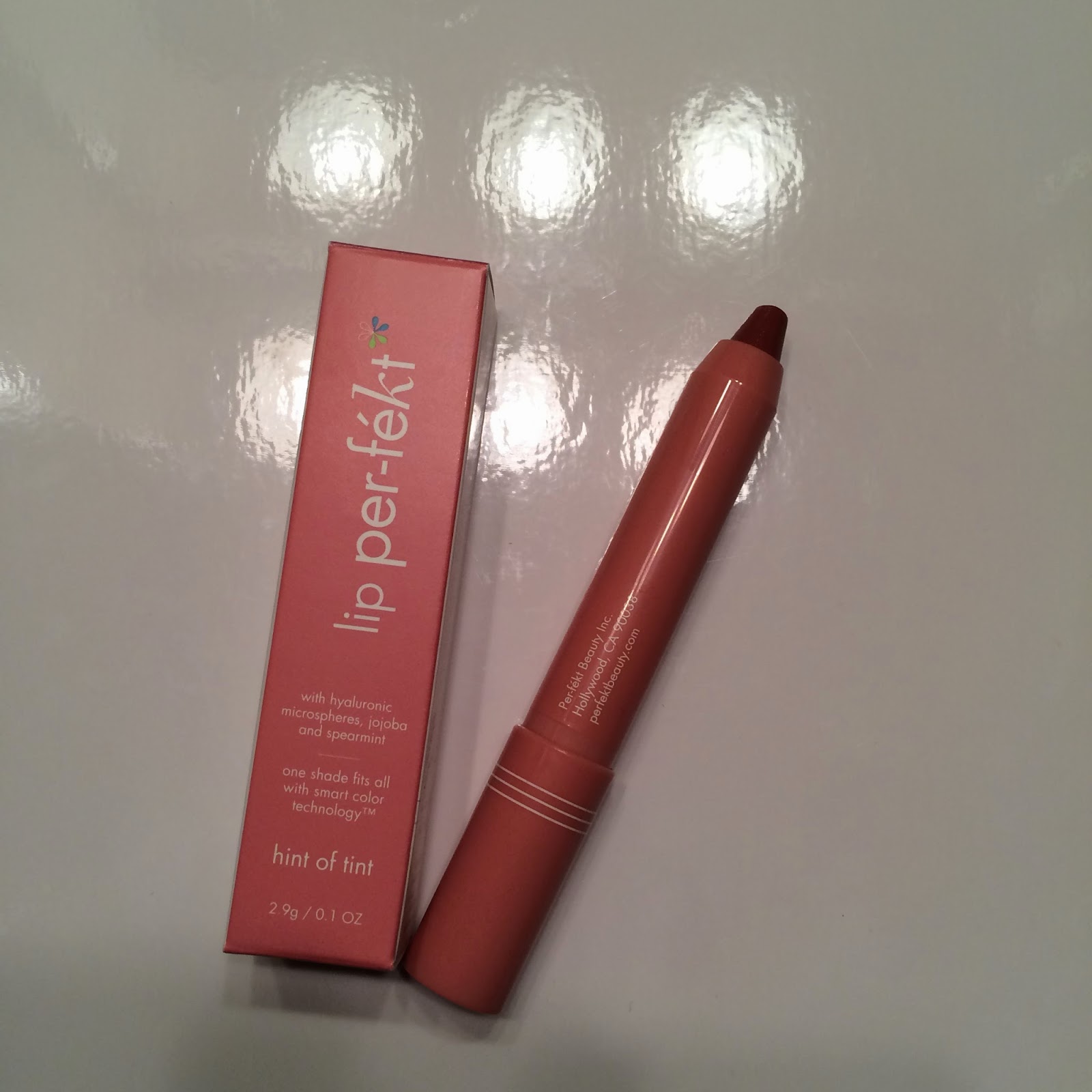 Perfekt Beauty HintofTint Hydrating Lip Balm Perfector It's