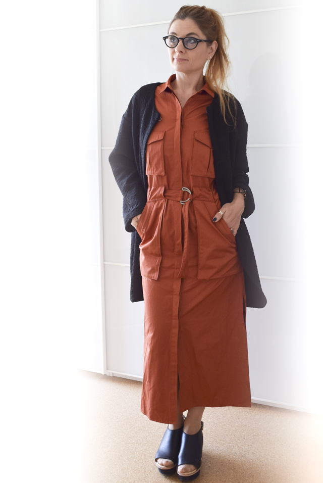 Langes Blusenkleid im Asia Stil Kleid im Asiastil mit Kurzmantel, schwarz