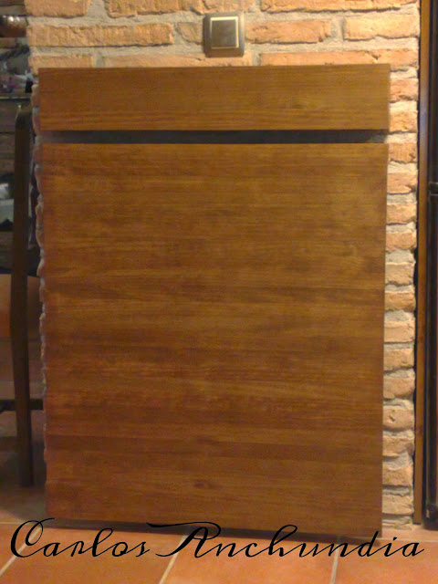 Carlos Anchundia : Mesa abatible para cocina