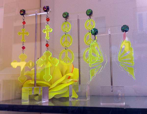 Fluo Bijoux on www.designandfashionrecipes.com Fluo Bijoux on www.designandfashionrecipes.com