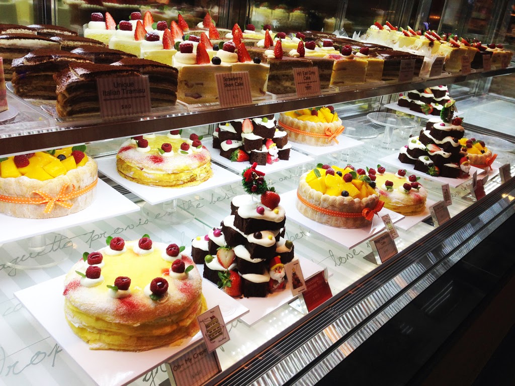 Hallo Phoebe Paris Baguette Cafe