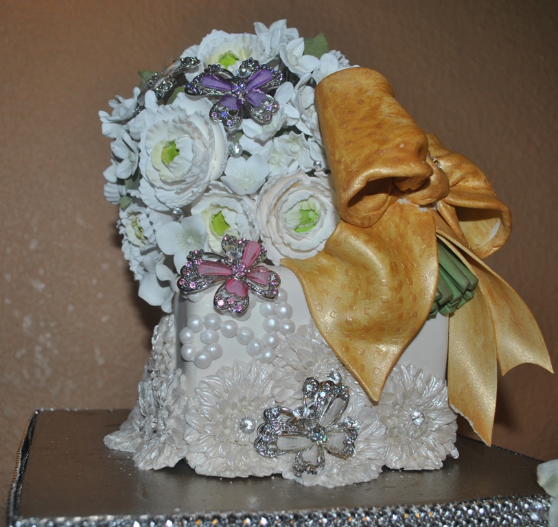 The Cake Zone Wedding Cake Jewelry New Trend