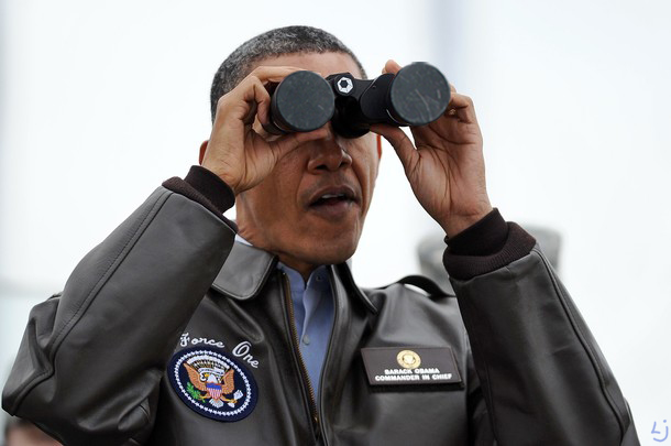 1obaminoculars.jpg
