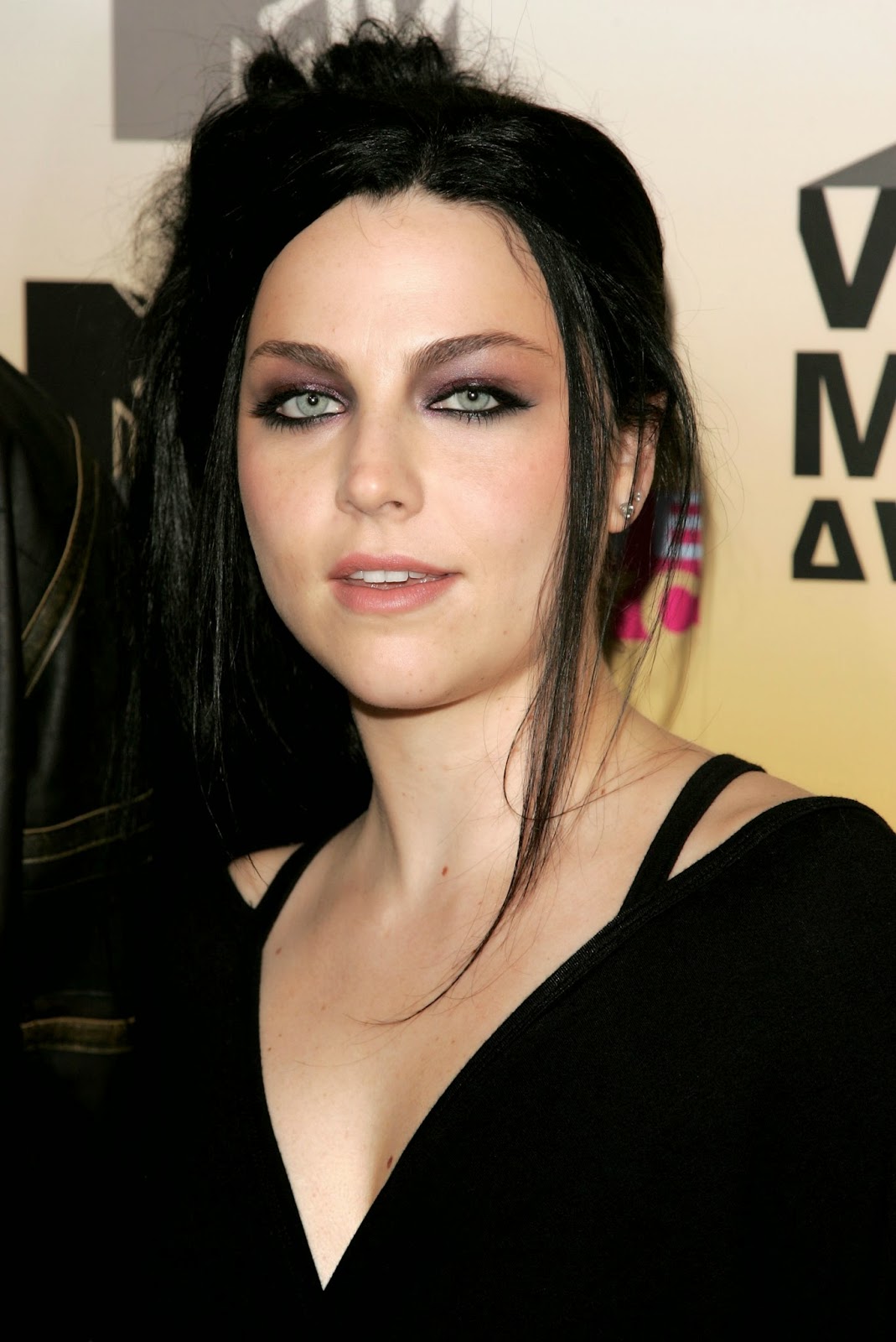 Amy Lee naked 87