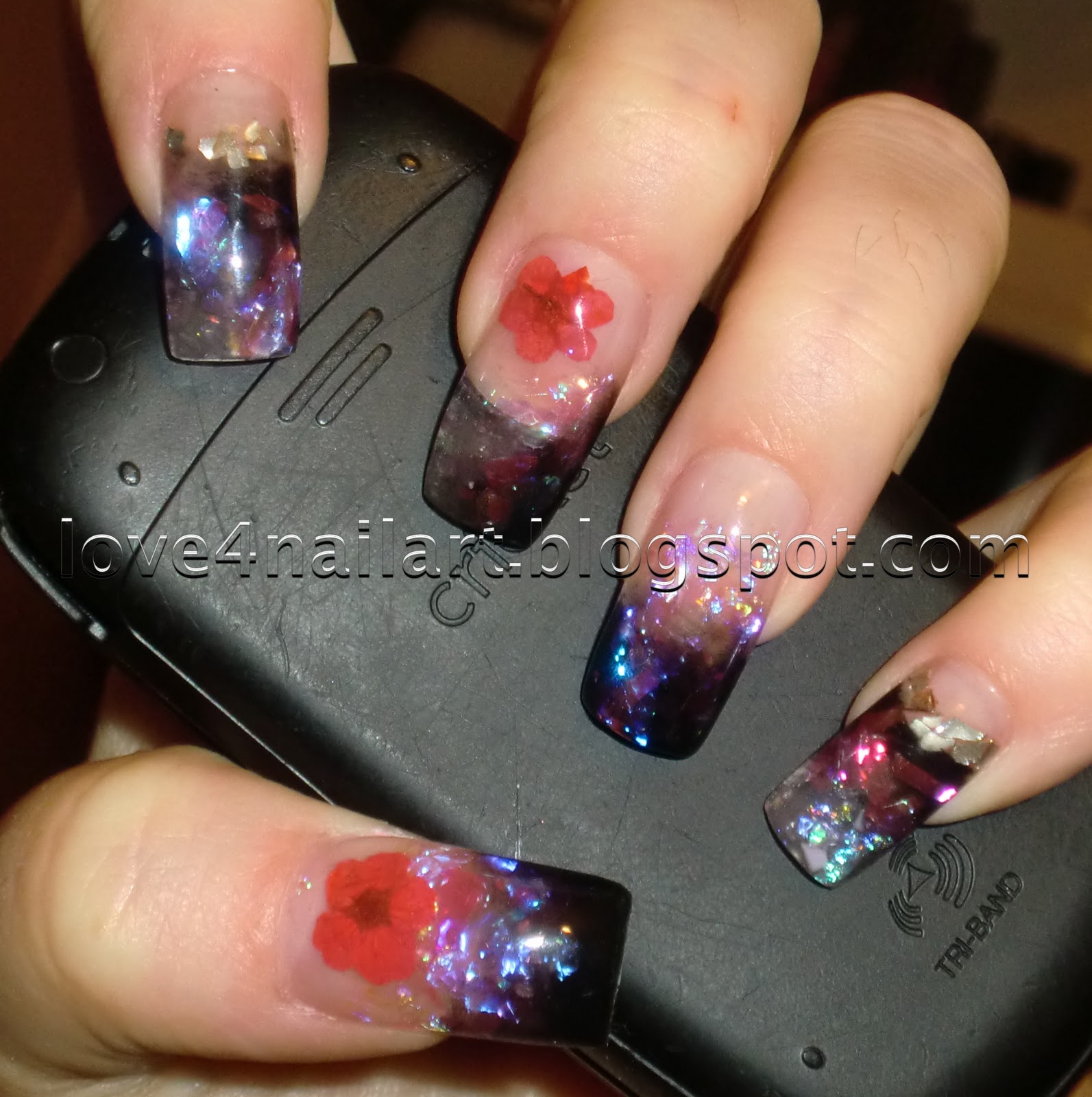 Love4NailArt Ice Mylar Flakes w/ Encapsulated Flower Nails