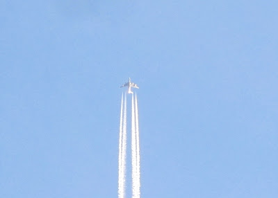 Contrails 3, Sunday, September 16, 2012, 7:32:00 PM