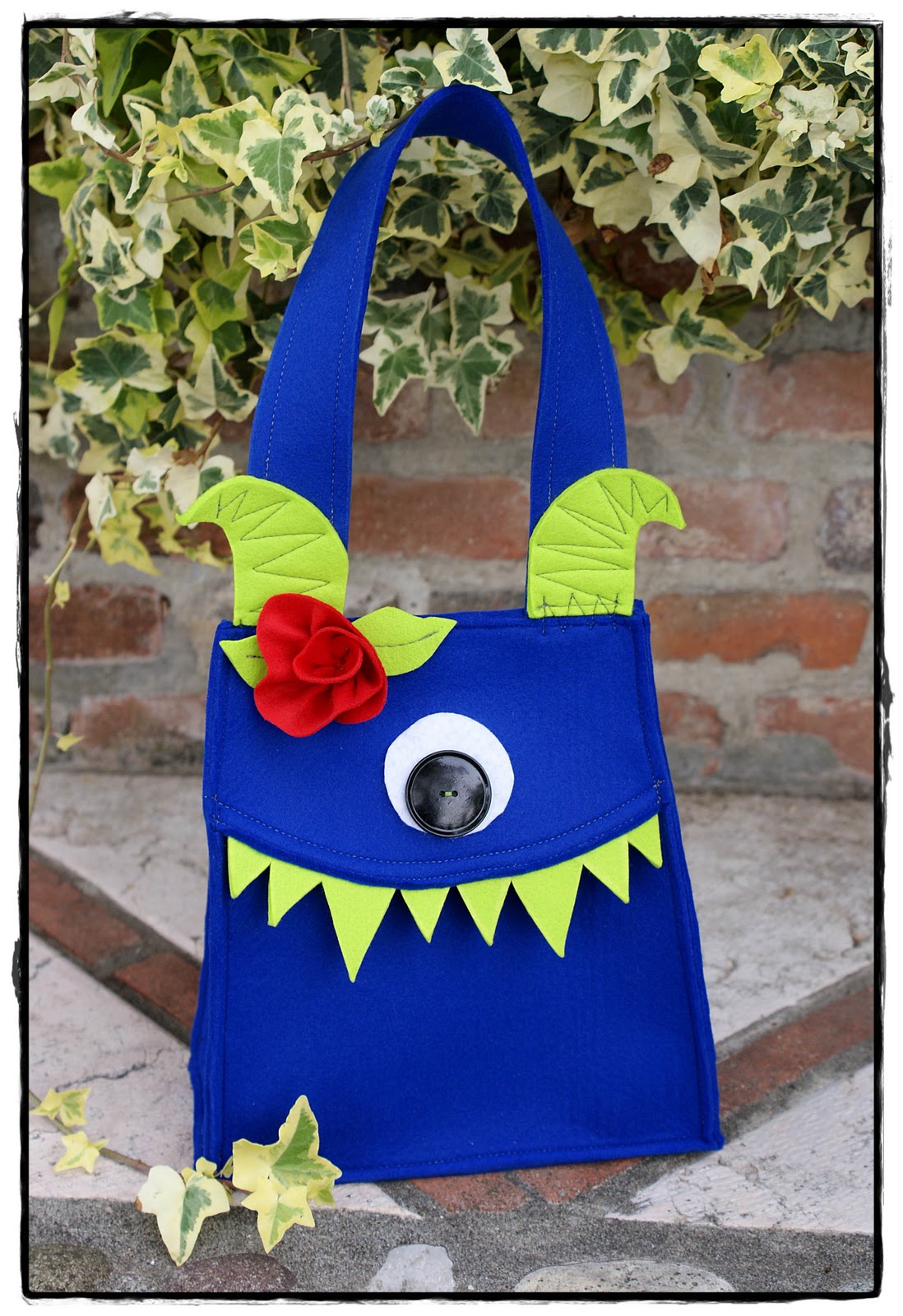 Creative Compulsive Monster Bags