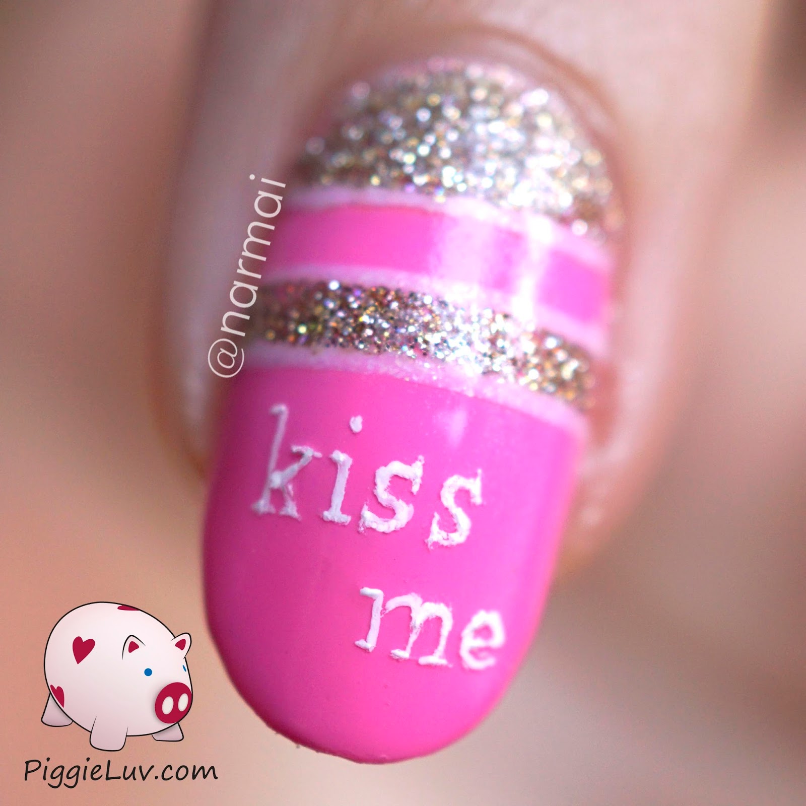 PiggieLuv: Kiss me nail art (with snowflakes)