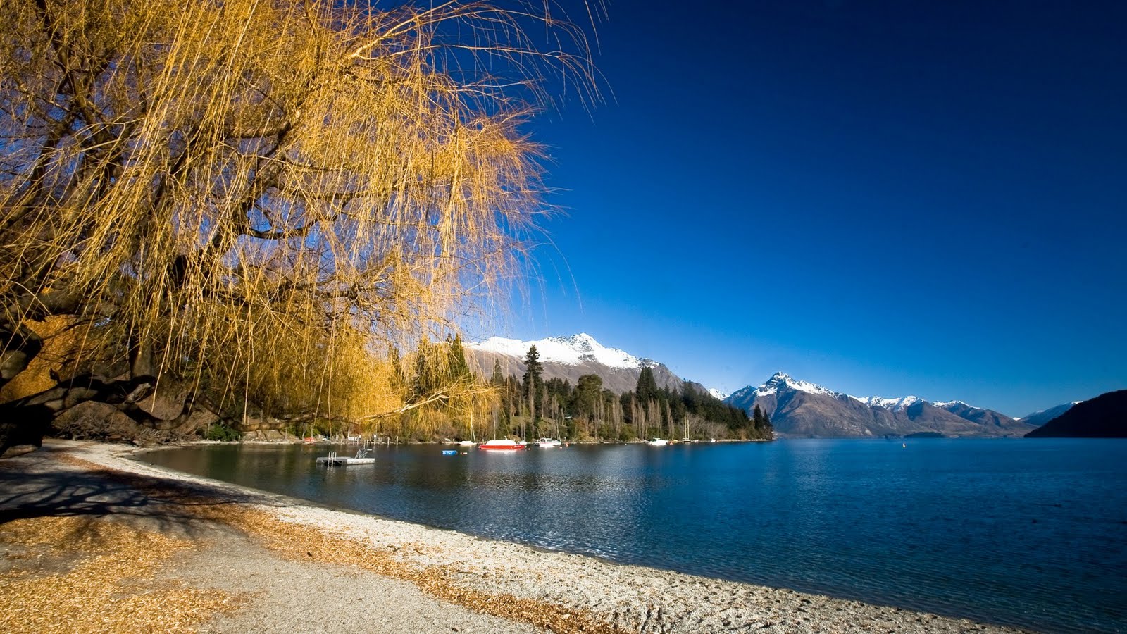 http://4.bp.blogspot.com/-7Gj2qKY9AXo/Tc16CI-YjHI/AAAAAAAANnI/V0Ds9nMq_Wo/s1600/1250219176_1920x1080_lake-wakatipu-scenery-wallpapers.jpg