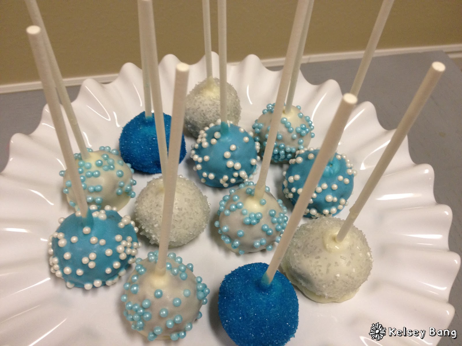 BEST cake pop recipe/tutorial!!! Kelsey Bang
