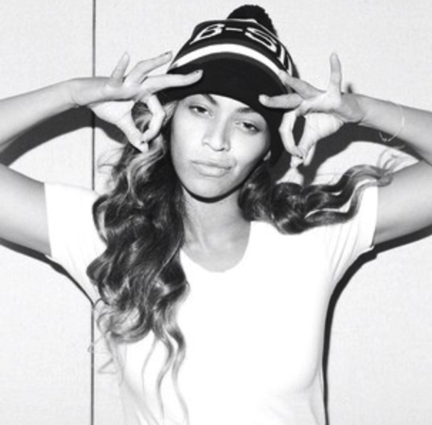 beyonce+signs+.PNG