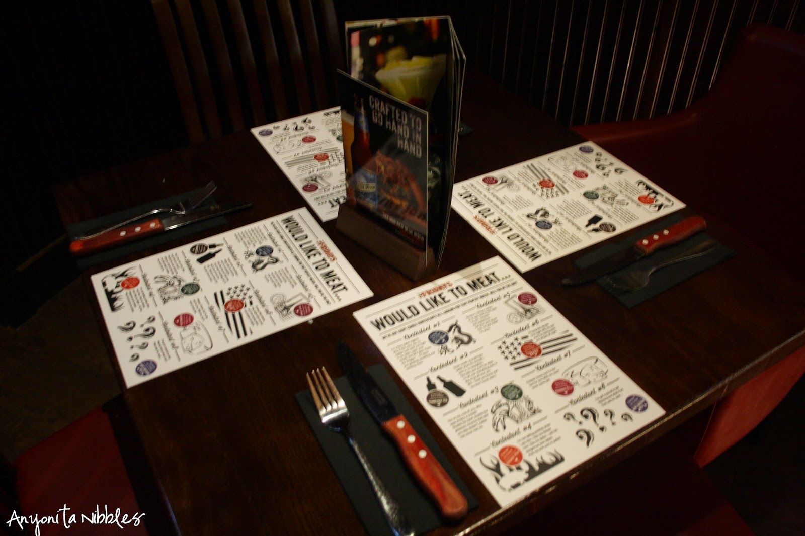 The burger blind date: an event from TGI Friday's