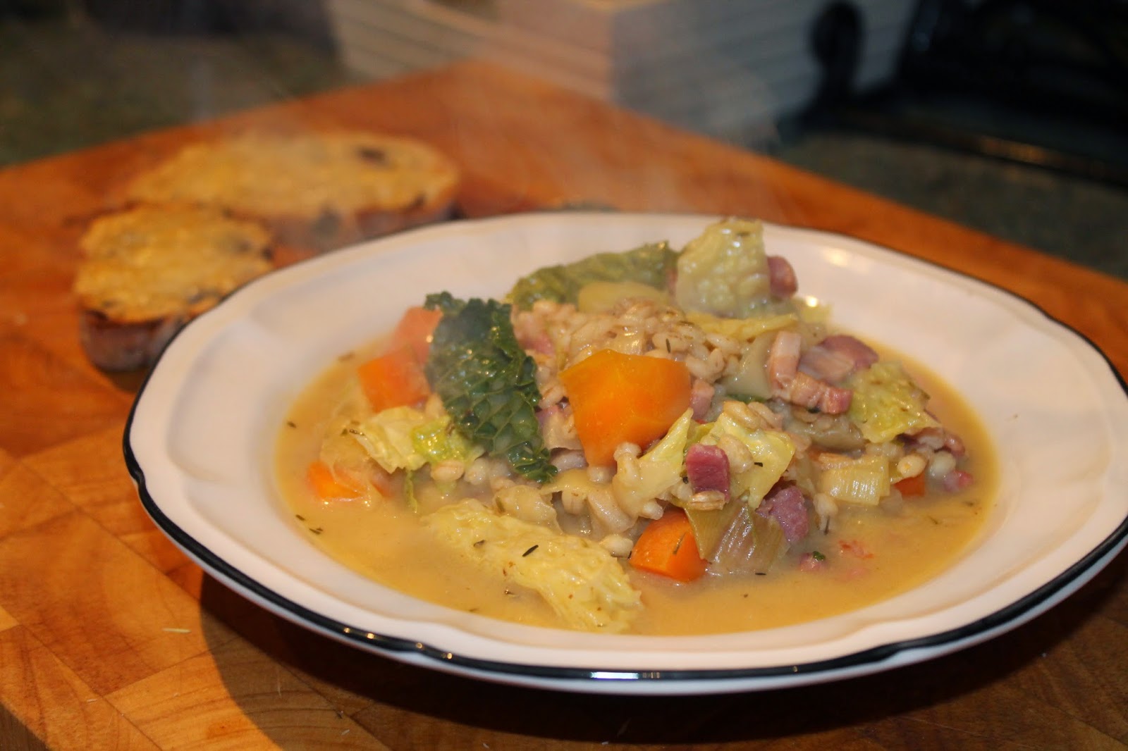 Tea Tonight Pearl Barley, Vegetable and Bacon Broth