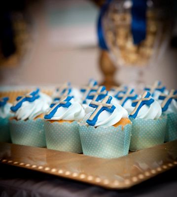 Cupcake para batizado 50 Ideias para decoração de batizado