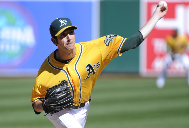 Sully Baseball: I am loving the yellow A's uniforms